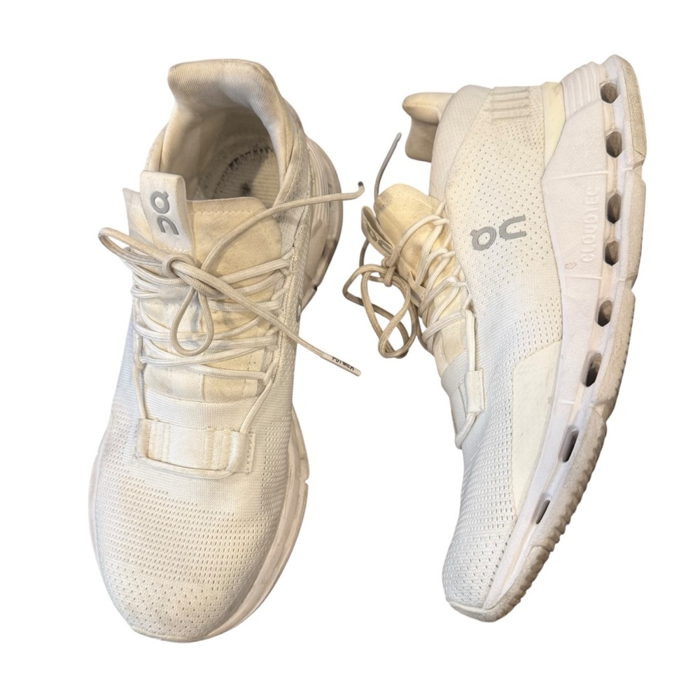 On Cloud Cloudnova 2 W8 White Lightweight Running Sneakers